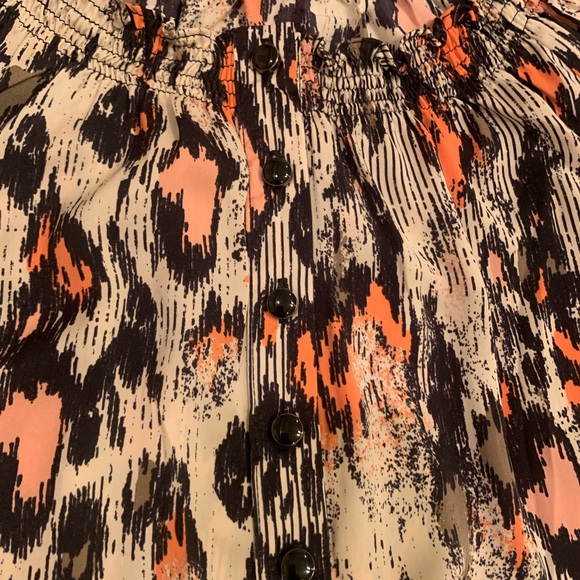 belle gray by Lisa Rinna Cheetah Print Blouse L - Picture 4 of 7